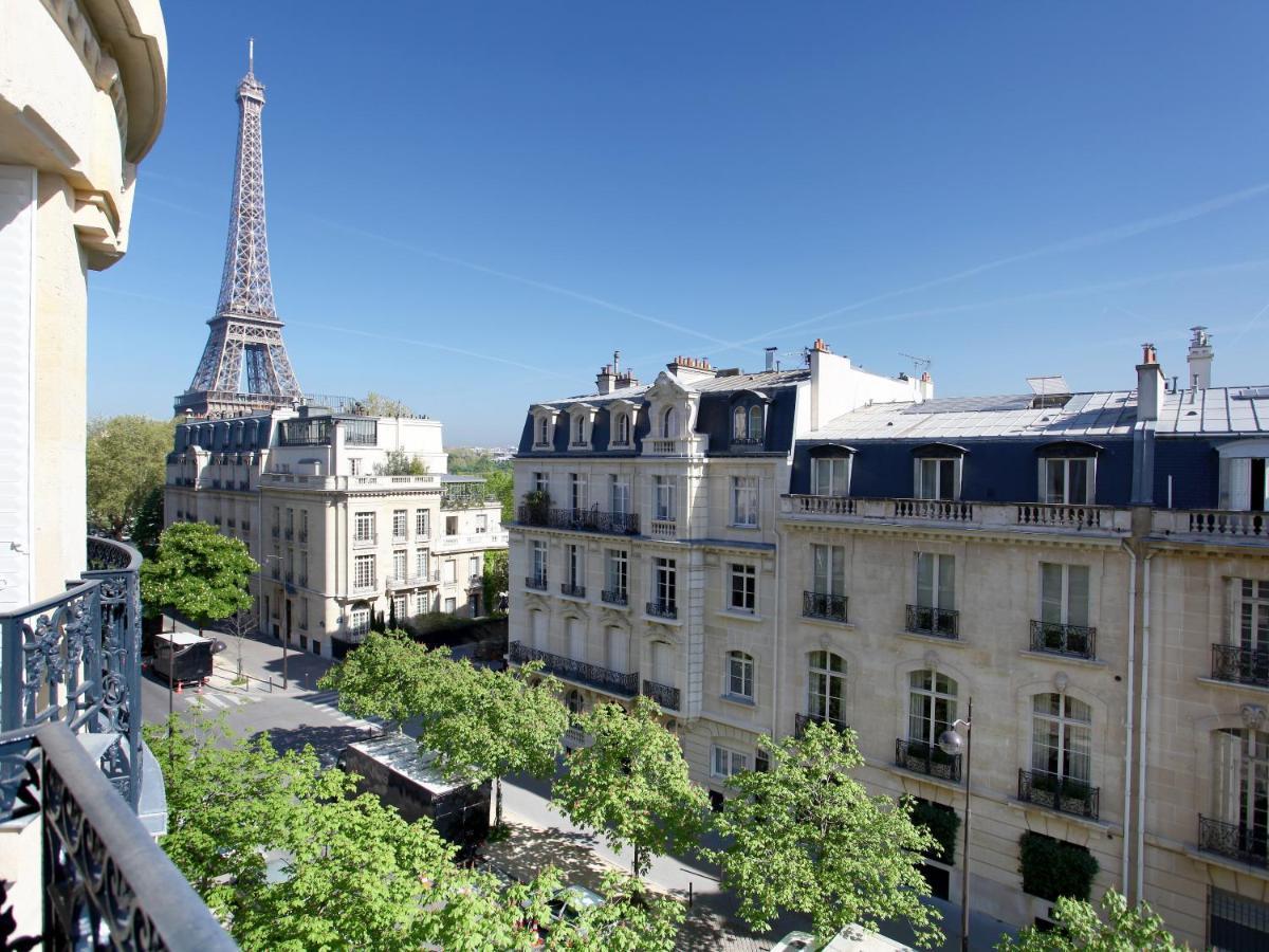 Outstanding 2 Bedrooms With A Terrific Eiffel Tower View Parijs Buitenkant foto