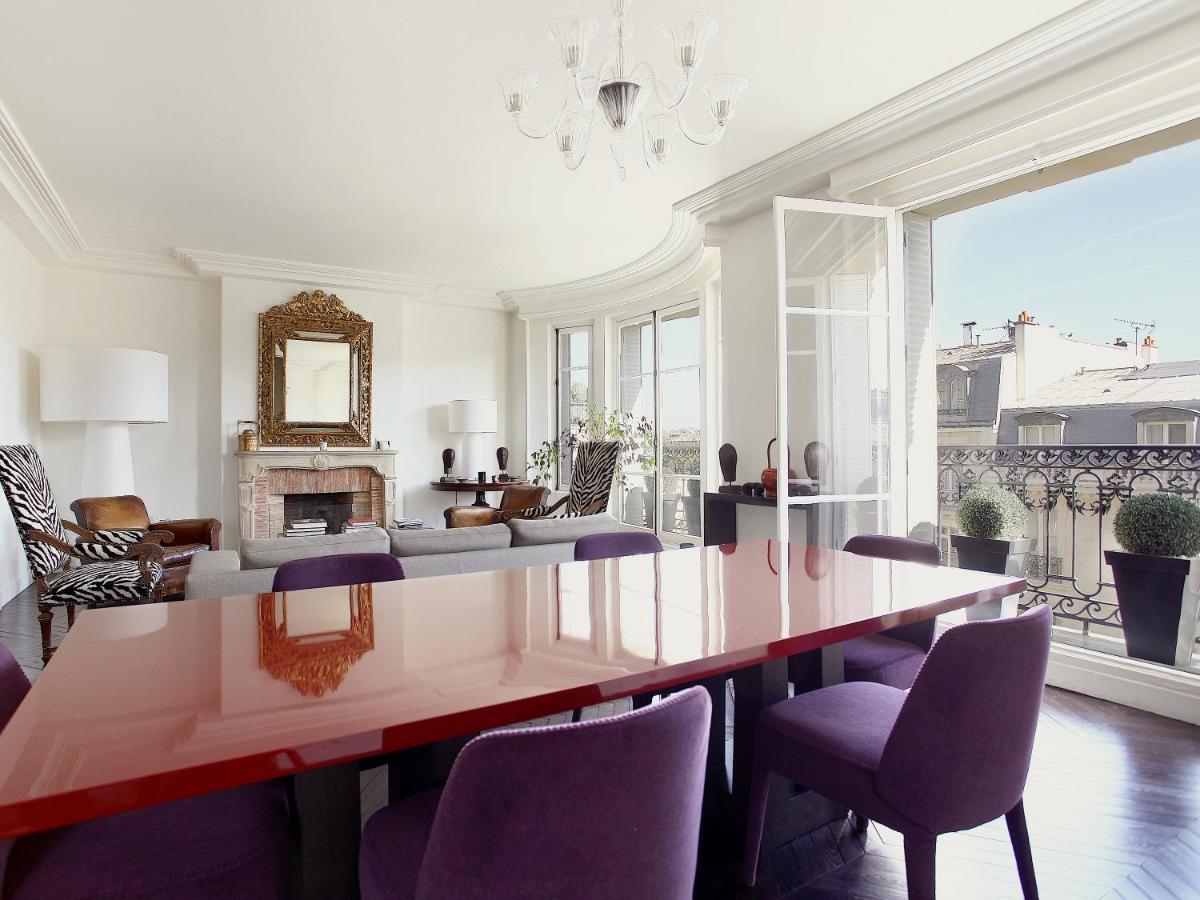 Outstanding 2 Bedrooms With A Terrific Eiffel Tower View Parijs Buitenkant foto