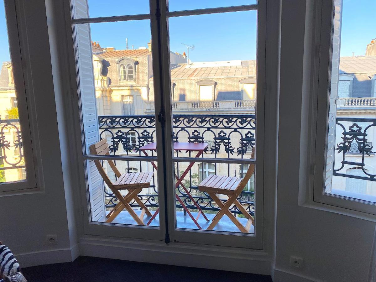 Outstanding 2 Bedrooms With A Terrific Eiffel Tower View Parijs Buitenkant foto